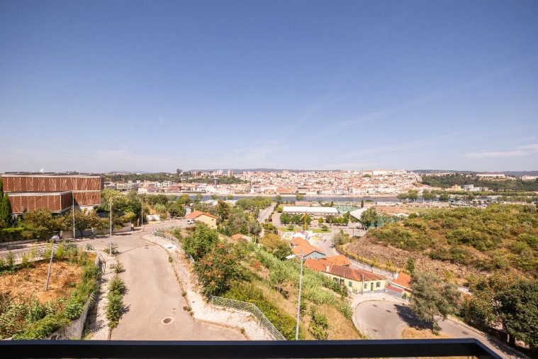 Apartamento T4 para Venda em Eiras e São Paulo de Frades Foto 5