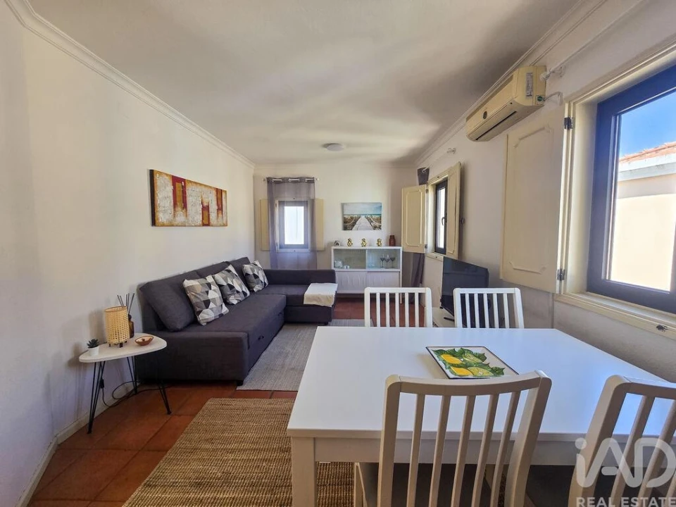 Apartamento T1 para Venda em Quarteira Foto 2