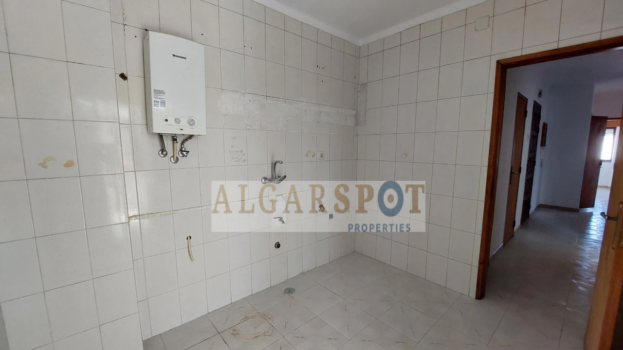 Apartamento T3 para Venda em Portimão Foto 13