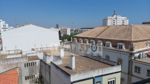 Apartamento T3 para Venda em Portimão