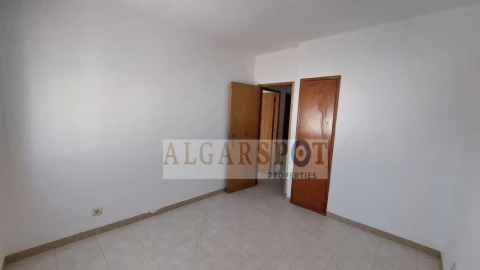 Apartamento T3 para Venda em Portimão