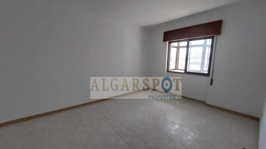 Apartamento T3 para Venda em Portimão Foto 19
