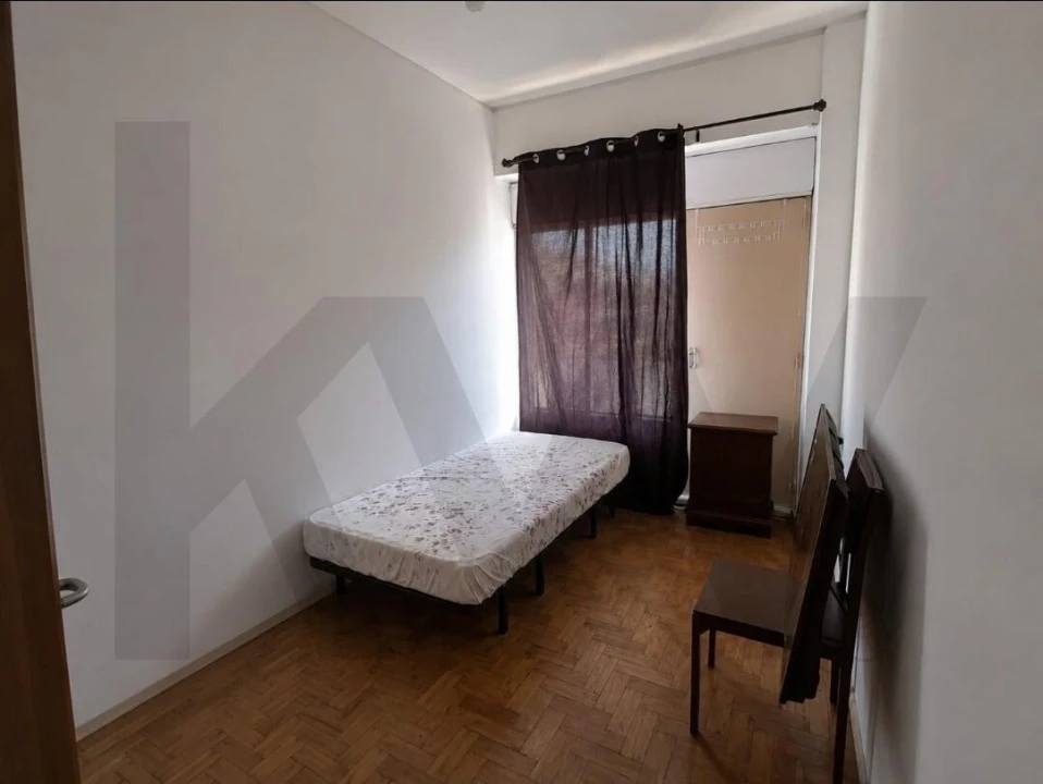 Apartamento T2 para Venda em Vila Franca de Xira Foto 6