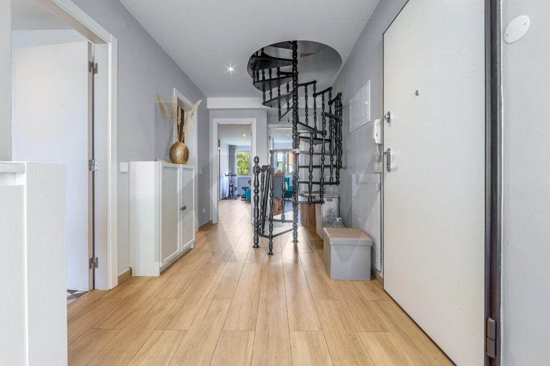 Apartamento T4 para Venda em Oeiras e São Julião da Barra, Paço de Arcos e Caxias Foto 6