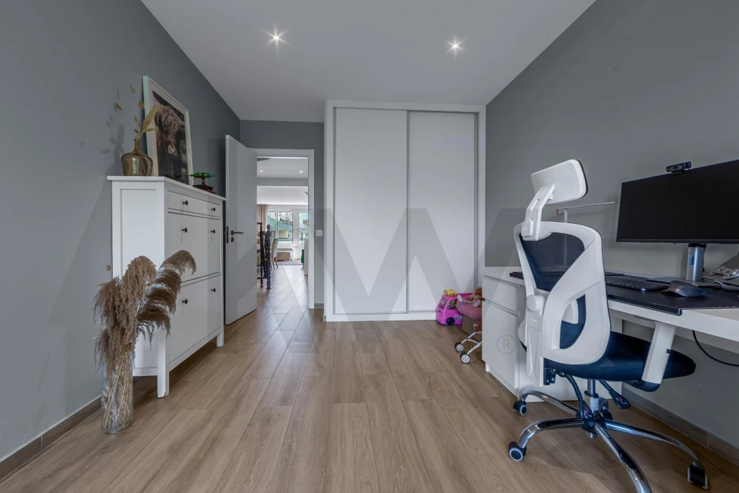 Apartamento T4 para Venda em Oeiras e São Julião da Barra, Paço de Arcos e Caxias Foto 13