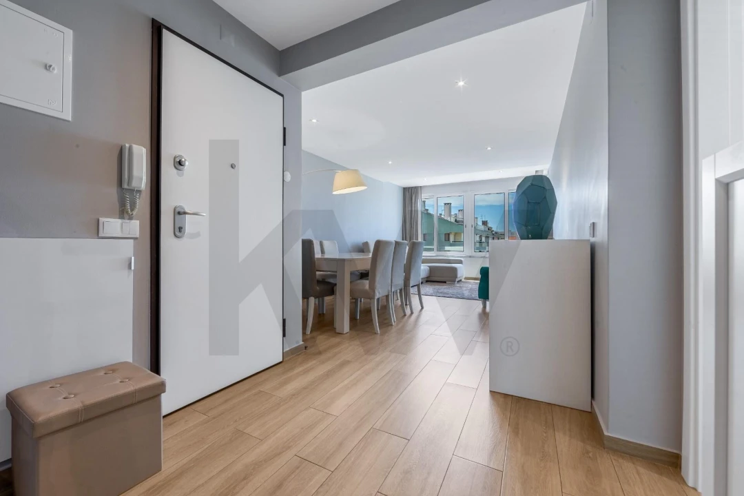 Apartamento T4 para Venda em Oeiras e São Julião da Barra, Paço de Arcos e Caxias Foto 2