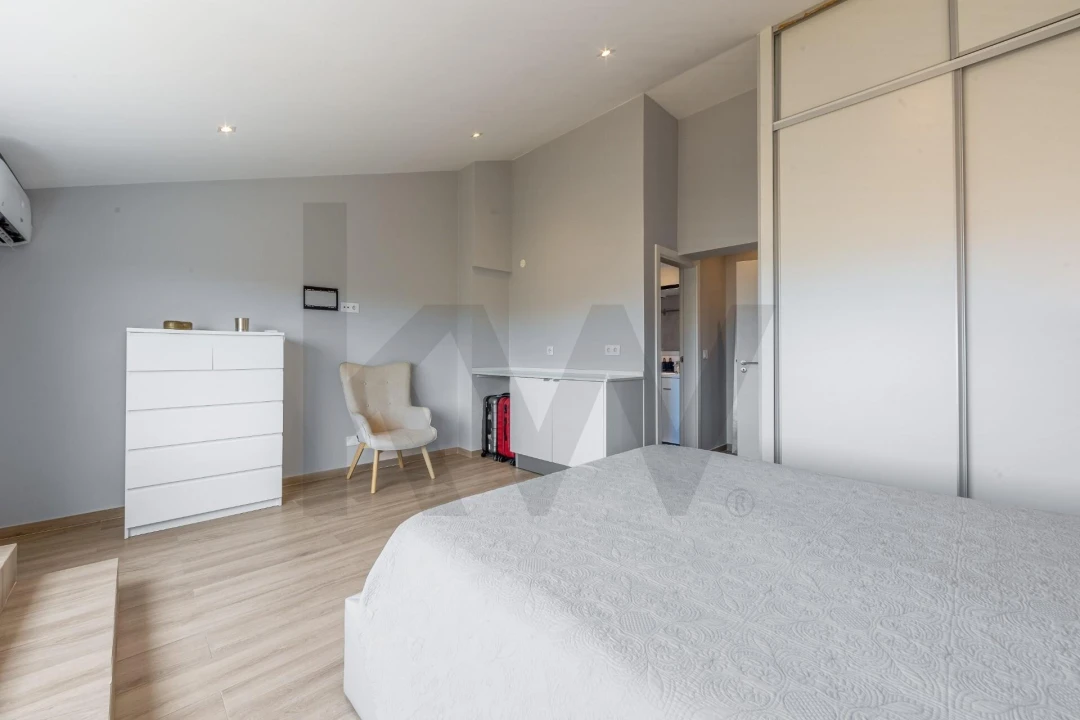 Apartamento T4 para Venda em Oeiras e São Julião da Barra, Paço de Arcos e Caxias Foto 28