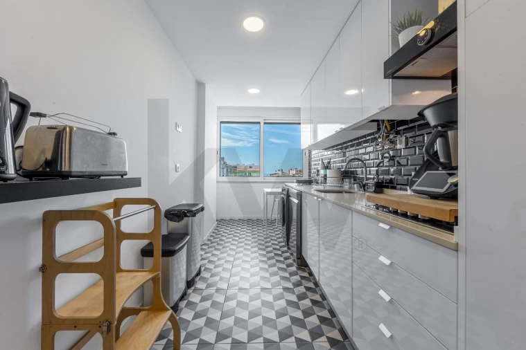 Apartamento T4 para Venda em Oeiras e São Julião da Barra, Paço de Arcos e Caxias Foto 7