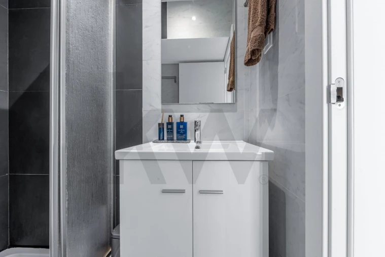 Apartamento T4 para Venda em Oeiras e São Julião da Barra, Paço de Arcos e Caxias Foto 27