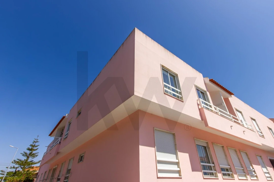Apartamento T2 para Venda em Gaio-Rosário e Sarilhos Pequenos Foto 27