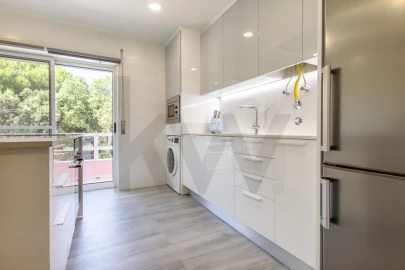 Apartamento T2 para Venda em Gaio-Rosário e Sarilhos Pequenos