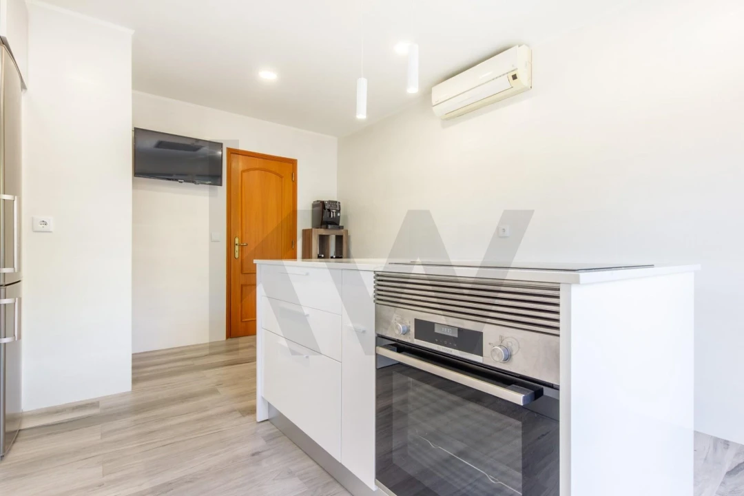 Apartamento T2 para Venda em Gaio-Rosário e Sarilhos Pequenos Foto 3