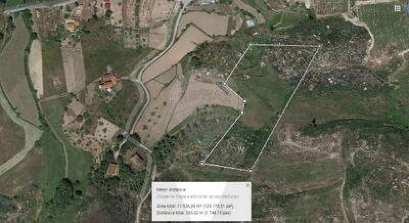 Terreno para Venda em Covas e Vila Nova de Oliveirinha Foto 9