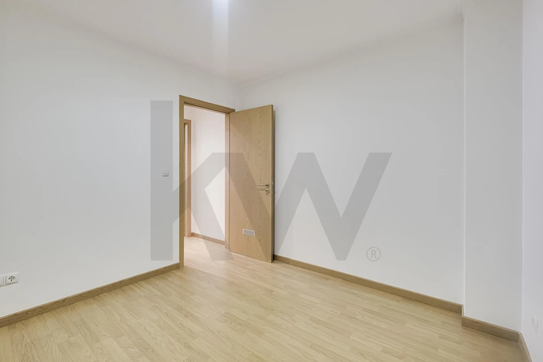Apartamento T1 para Arrendamento em Belém Foto 10