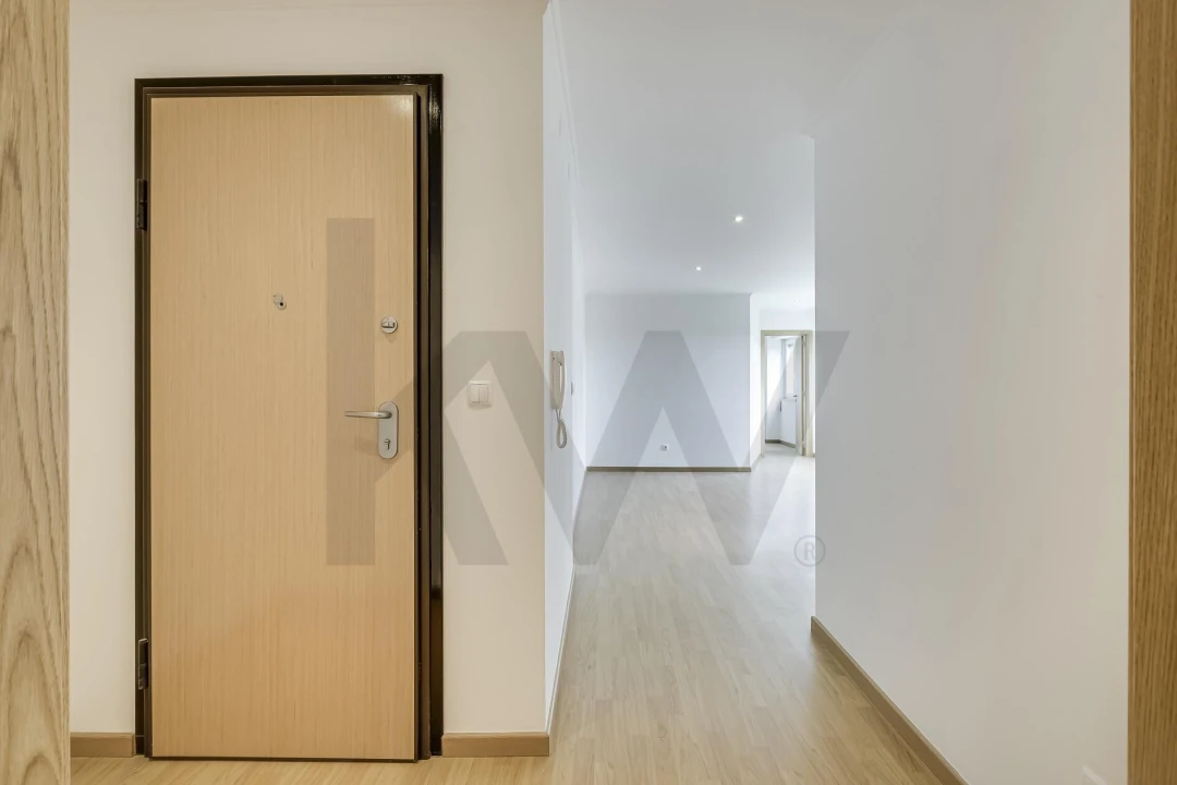 Apartamento T1 para Arrendamento em Belém Foto 1
