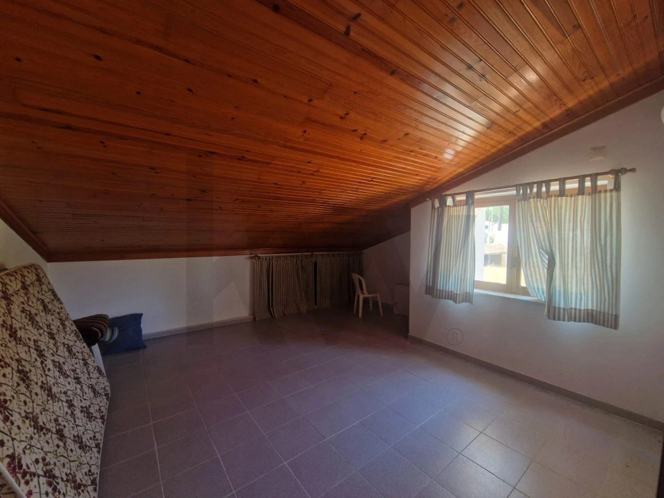 Moradia T5 para Venda em Foz do Arelho Foto 66