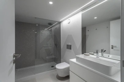 Apartamento T1 para Arrendamento em Algés, Linda-A-Velha e Cruz Quebrada-Dafundo