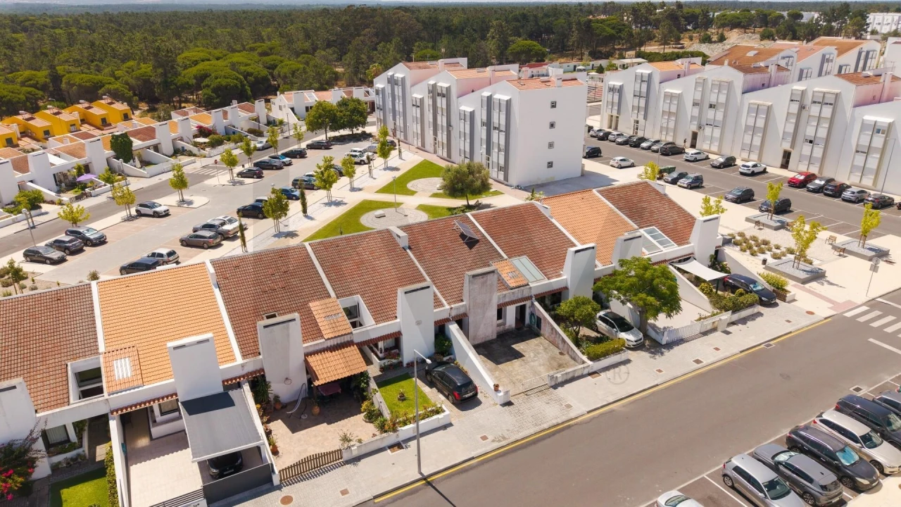 Moradia T3 para Venda em Santo Andre Foto 49