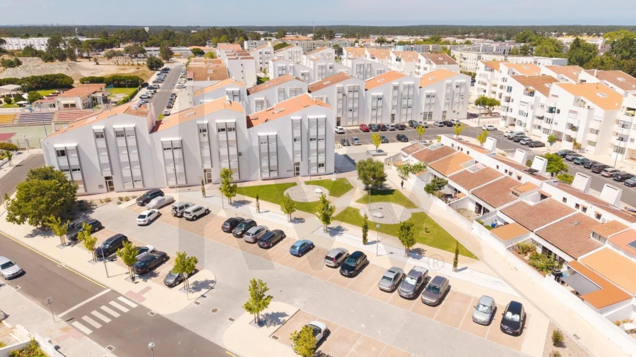 Moradia T3 para Venda em Santo Andre Foto 47