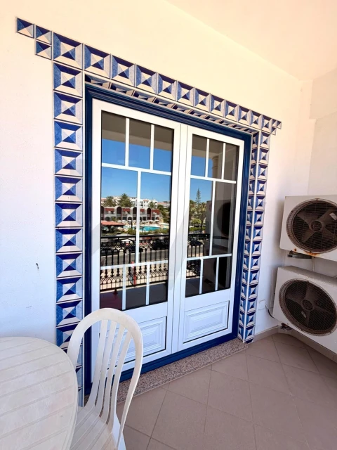 Apartamento T1 para Venda em Albufeira e Olhos de Água