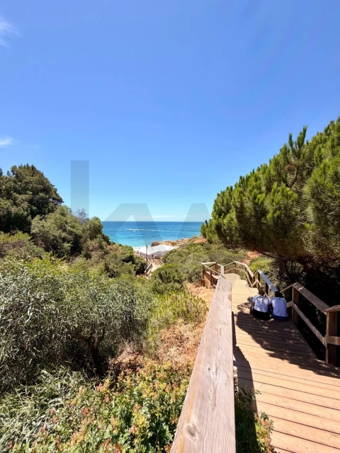 Apartamento T1 para Venda em Albufeira e Olhos de Água