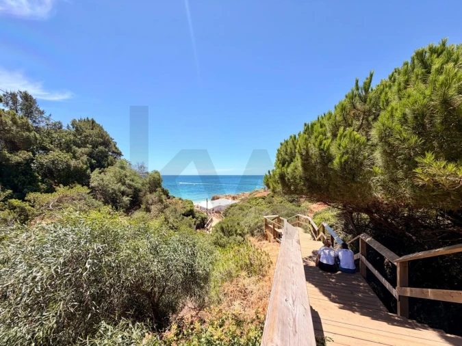 Apartamento T1 para Venda em Albufeira e Olhos de Água Foto 54