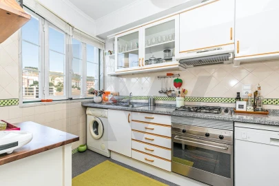 Apartamento T1 para Arrendamento em Barcarena