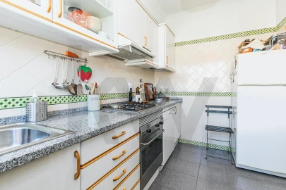 Apartamento T1 para Arrendamento em Barcarena