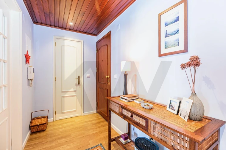 Apartamento T1 para Arrendamento em Barcarena Foto 8