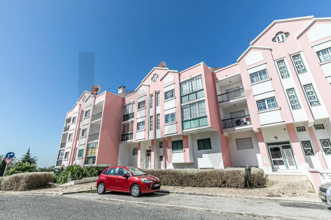 Apartamento T1 para Arrendamento em Barcarena Foto 21