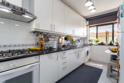 Apartamento T3 para Venda em São Domingos de Rana