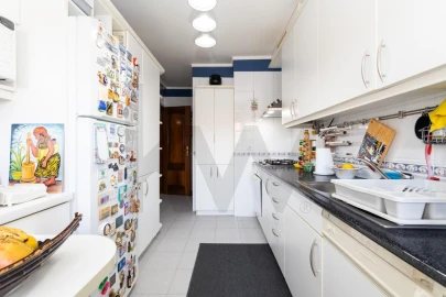 Apartamento T3 para Venda em São Domingos de Rana