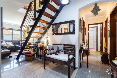 Apartamento T3 para Venda em São Domingos de Rana
