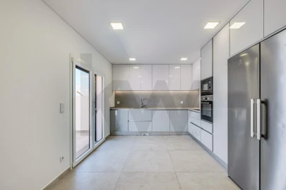 Moradia T4 para Venda em Ericeira