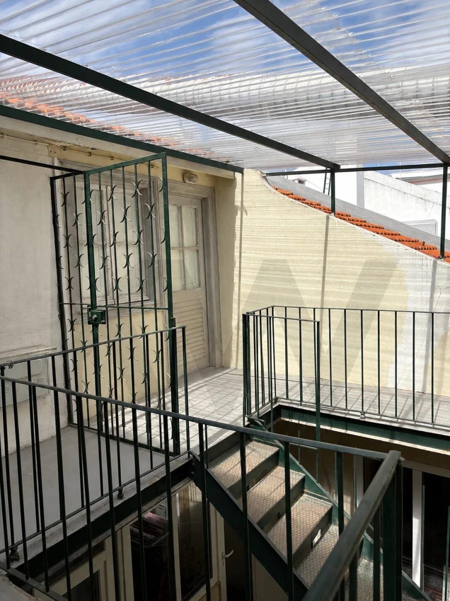 Apartamento T1 para Venda em Avenidas Novas Foto 3