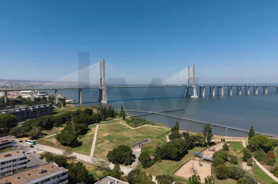 Apartamento T3 para Venda em Parque das Nações Foto 27
