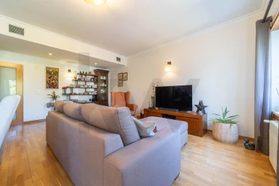 Apartamento T3 para Venda em Parque das Nações