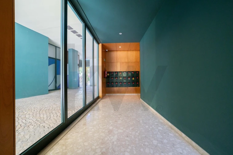 Apartamento T3 para Venda em Parque das Nações Foto 30