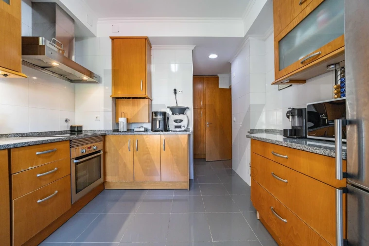Apartamento T3 para Venda em Parque das Nações Foto 15