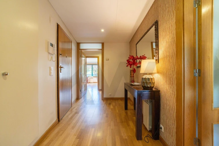 Apartamento T3 para Venda em Parque das Nações Foto 18