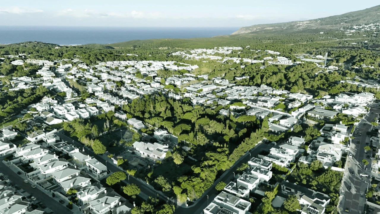 Terreno para Venda em Cascais e Estoril Foto 2