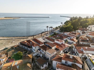 Moradia T5 para Venda em Aldoar, Foz do Douro e Nevogilde