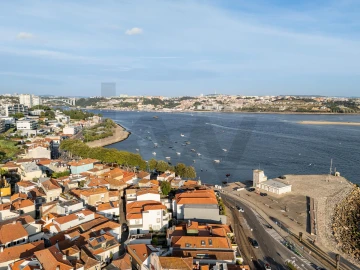 Moradia T5 para Venda em Aldoar, Foz do Douro e Nevogilde