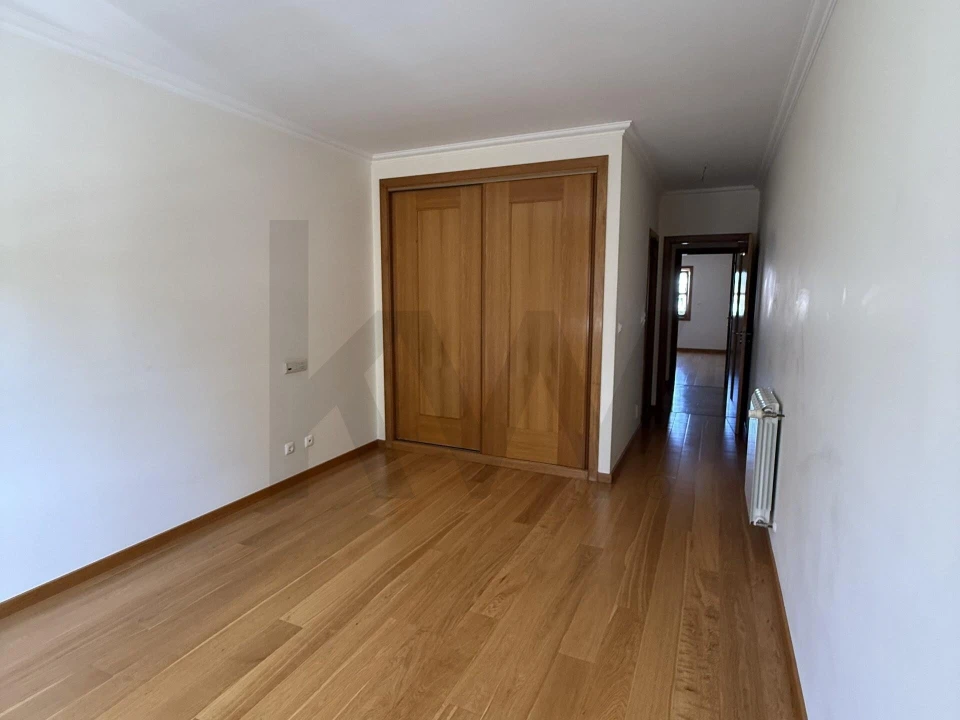 Apartamento T2 para Venda em Venteira Foto 7