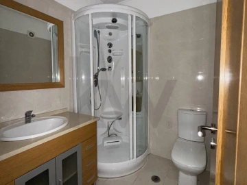 Apartamento T2 para Venda em Venteira
