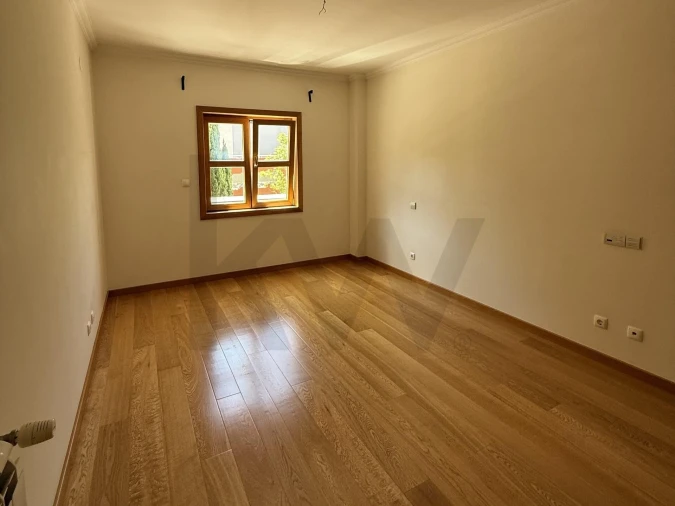 Apartamento T2 para Venda em Venteira Foto 6
