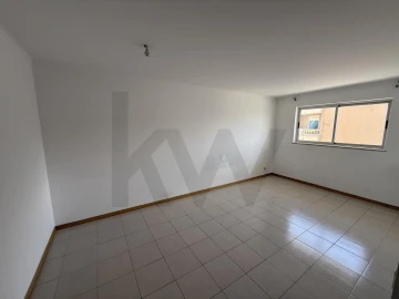 Apartamento T2 para Venda em Mina de Água