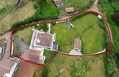 Moradia T2 para Venda em Santo Espirito