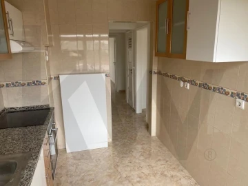 Apartamento T2 para Arrendamento em Estrela