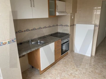 Apartamento T2 para Arrendamento em Estrela